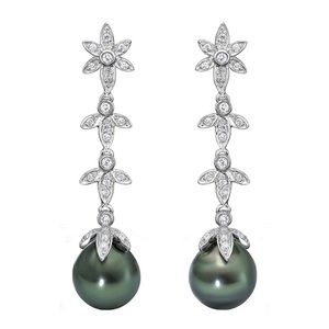 BELPEARL Silver White Topaz 9mm Freshwater Pearl Earrings